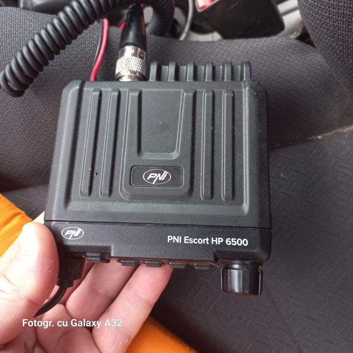 Stații radio 40. 80 canale