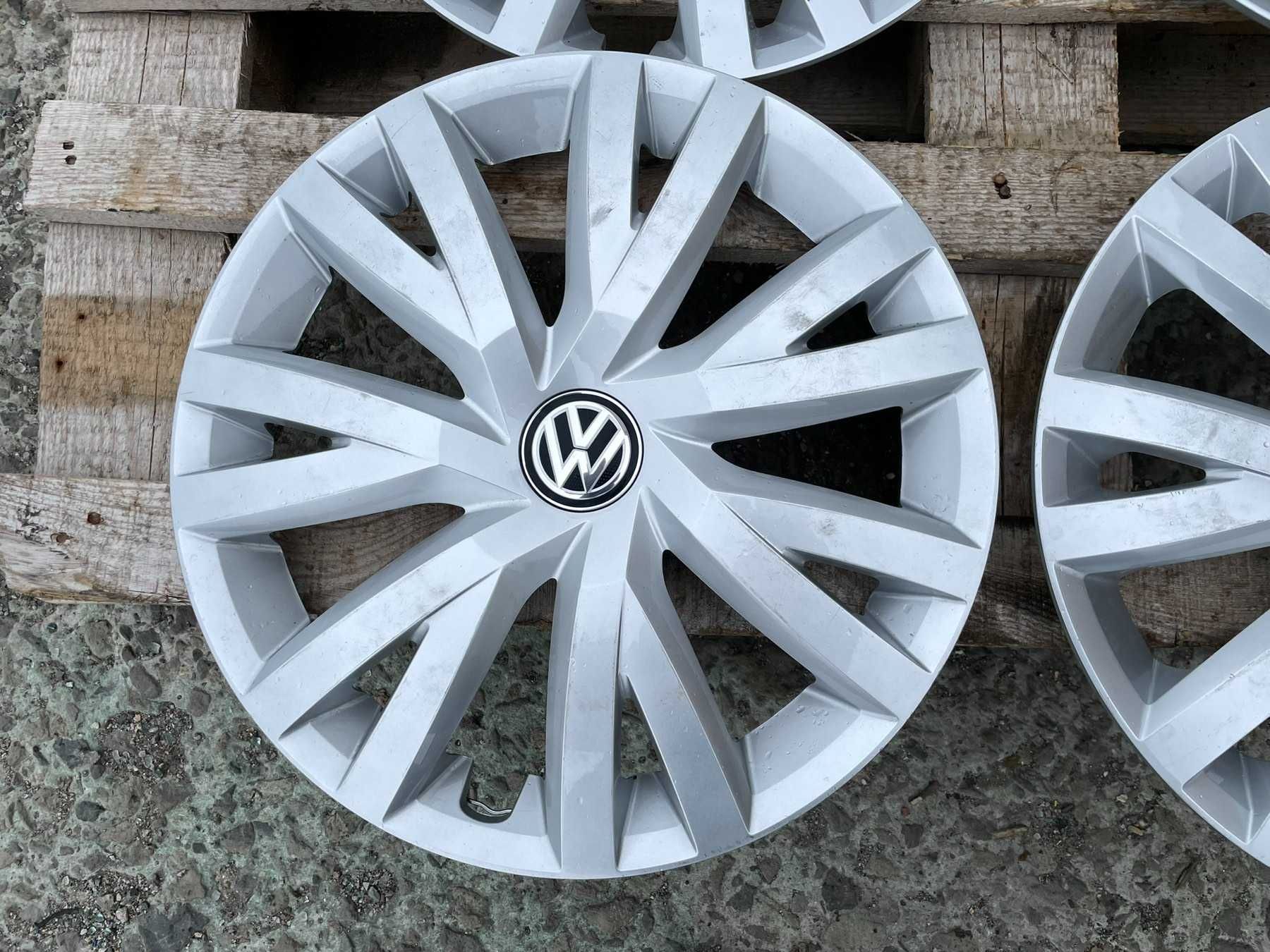 16 цола Тасове VW Golf 7 Volkswagen Golf Bora 5G0601147B Оригинал
