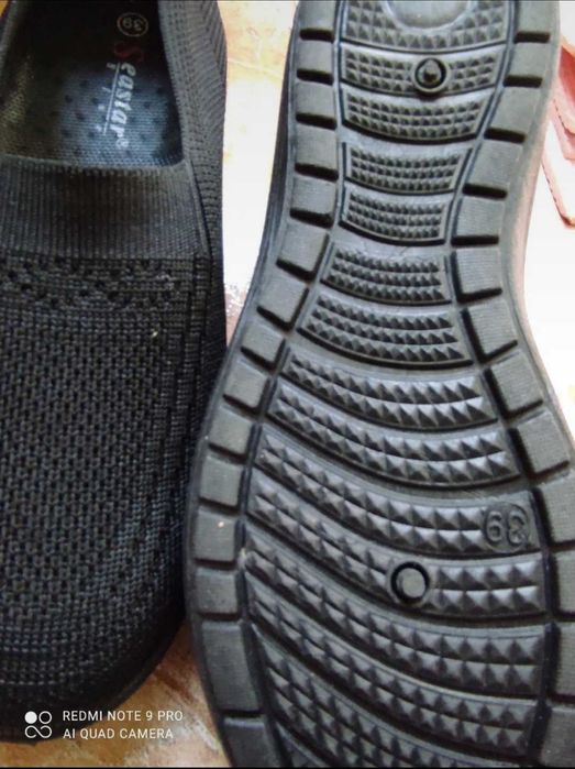 Sketchers dama negri