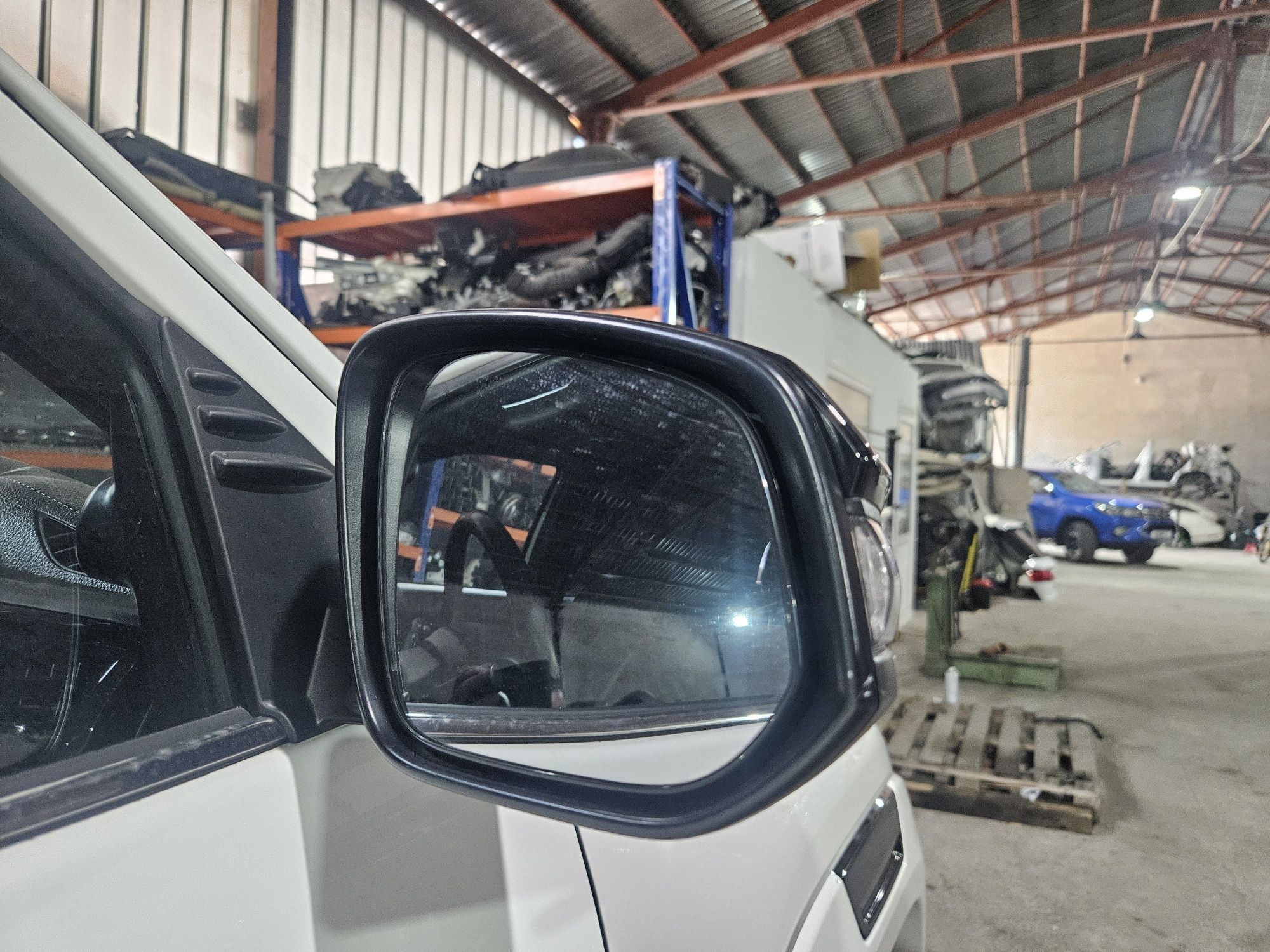 Ляво/дясно огледало с камера за Toyota Hilux 2022