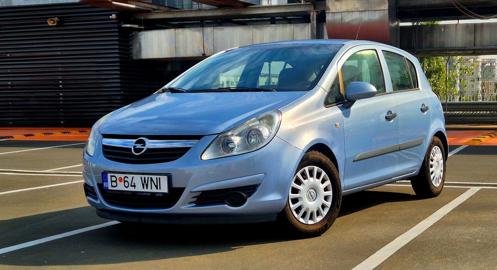 Vând Opel Corsa 1.2 benzină 2007 în stare bună, ideală pentru oraș