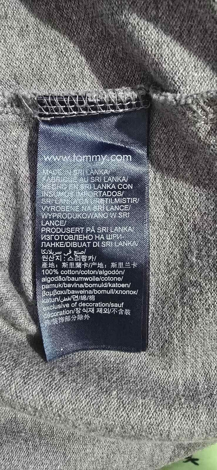 Нова със етикет.  Блузка оригинална.   TOMMY HILFIGER