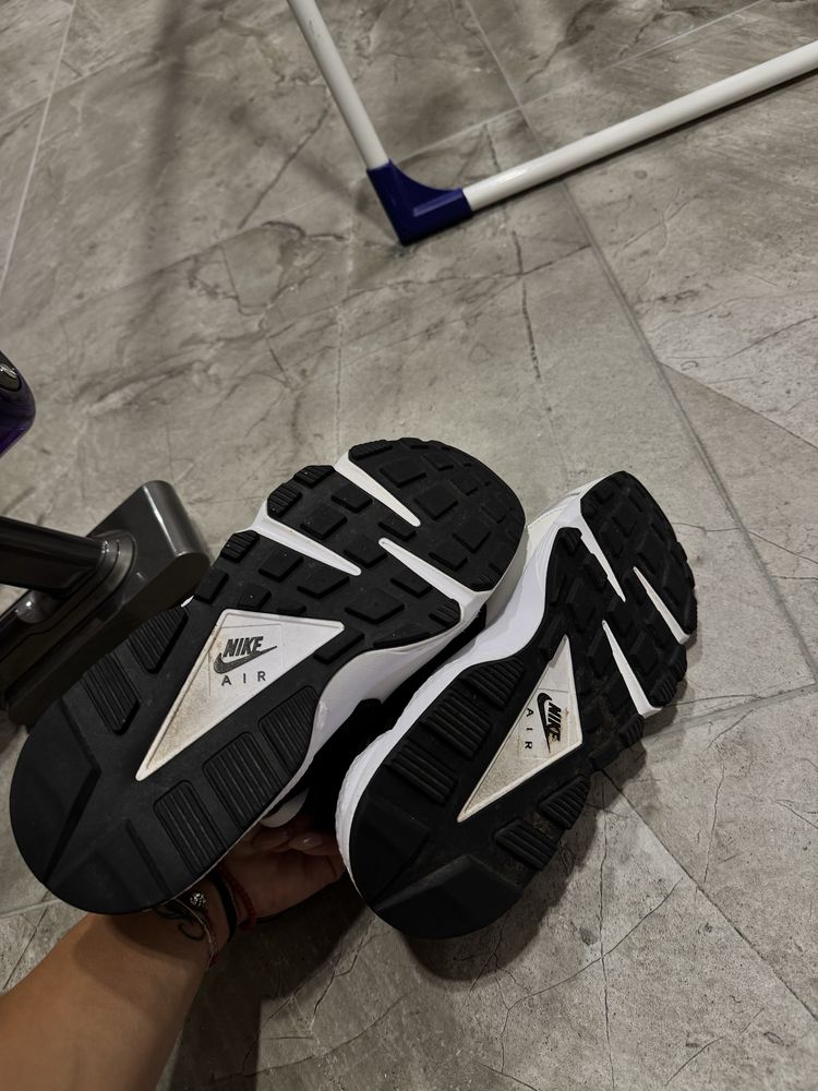 Маратонки Nike Huarache