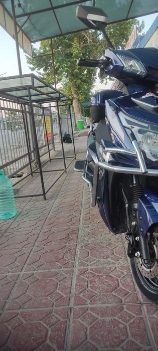 Tesla skuter srpchna sotiladi