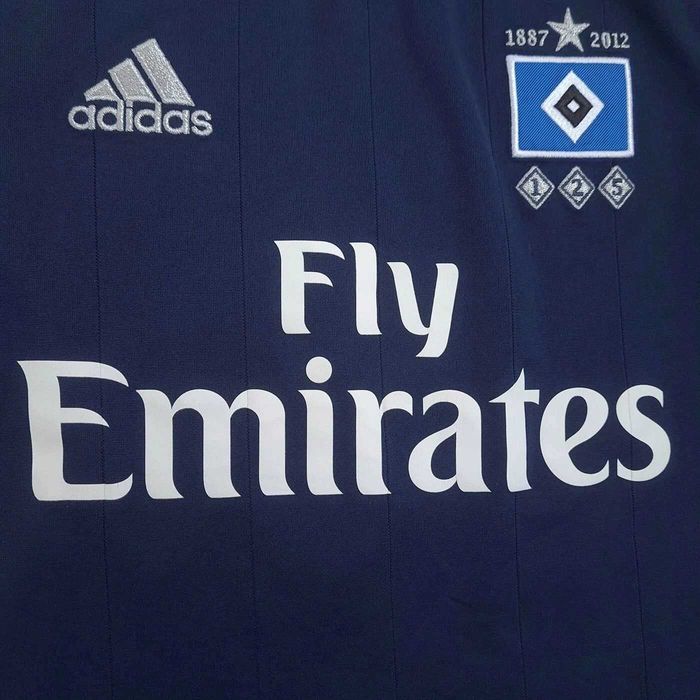 Футболни тениски Sevilla Daniel Alves и Hamburger Rafael Van der Vaart