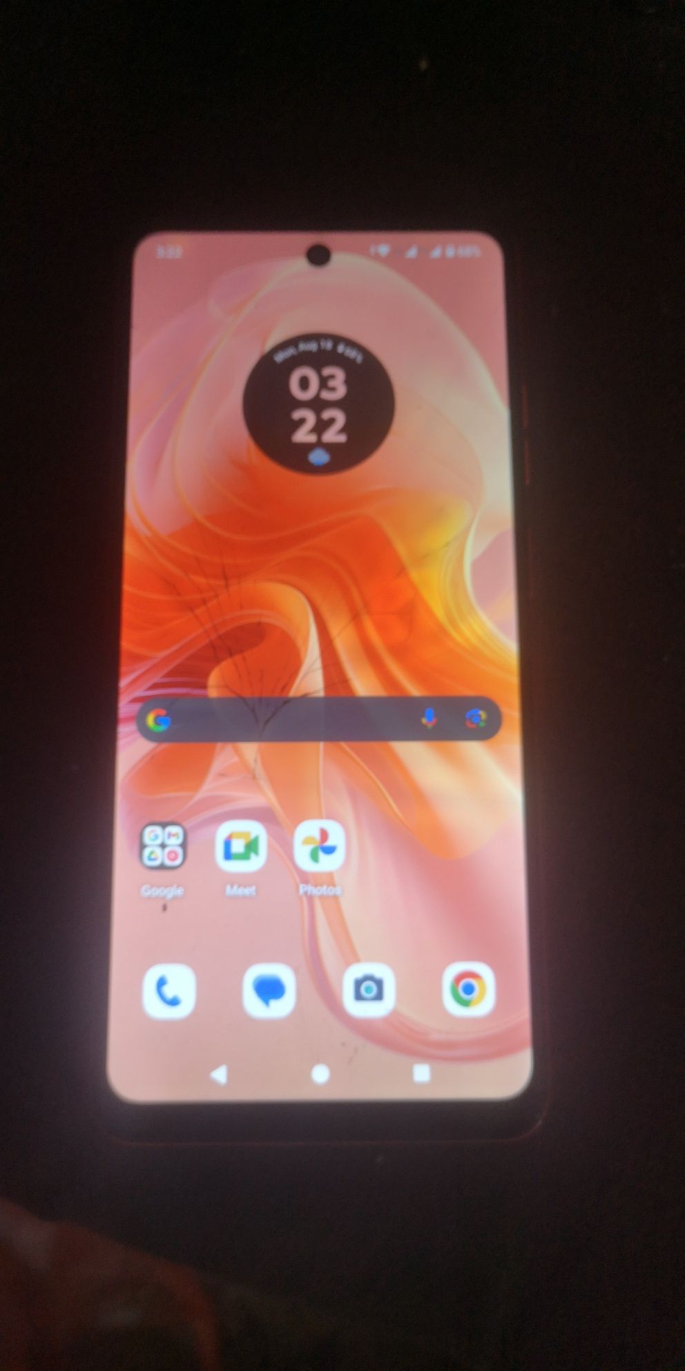 Продавам Moto g04
