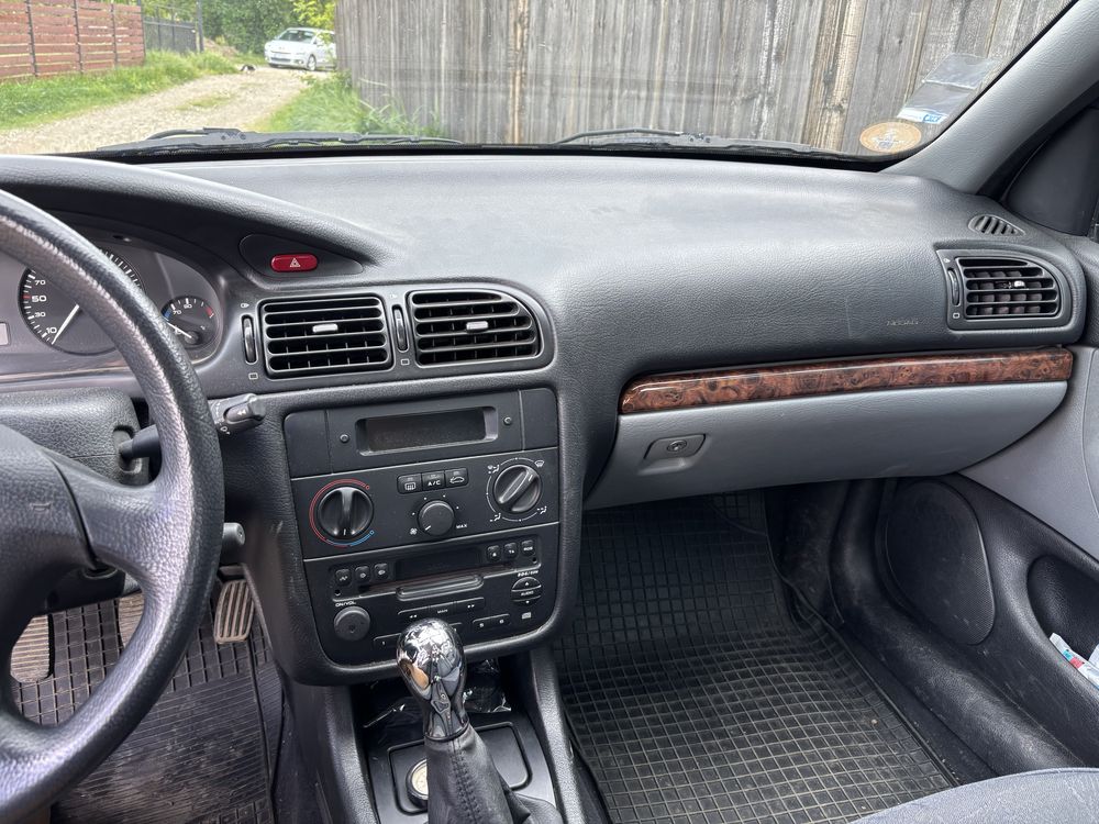 Peugeot 406 din 2001