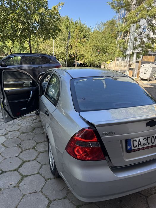 Chevrolet Aveo 1.2 бензин 84 кс.