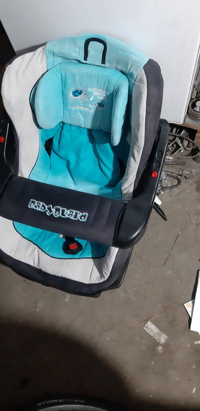 Scaun auto pentru Copii