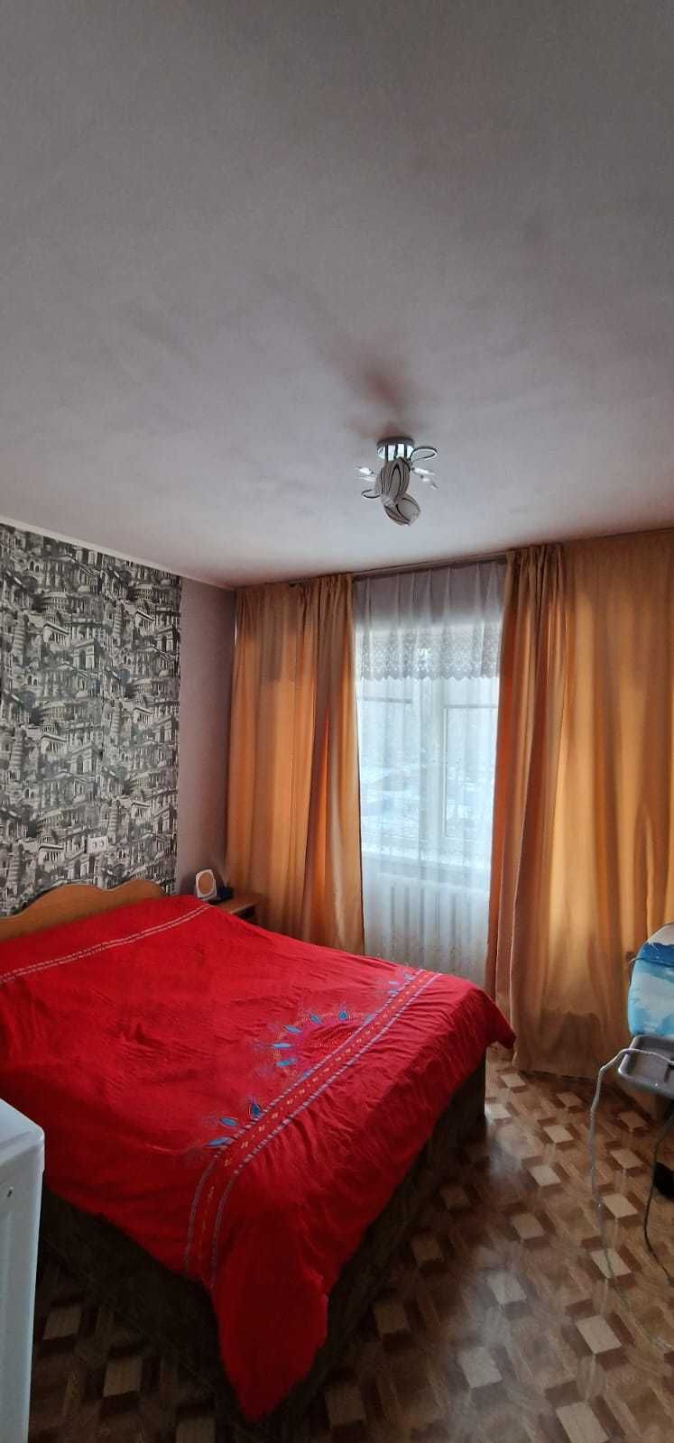 3-комнатная квартира, 51 м², 2/5 этаж, Бурова 27/1