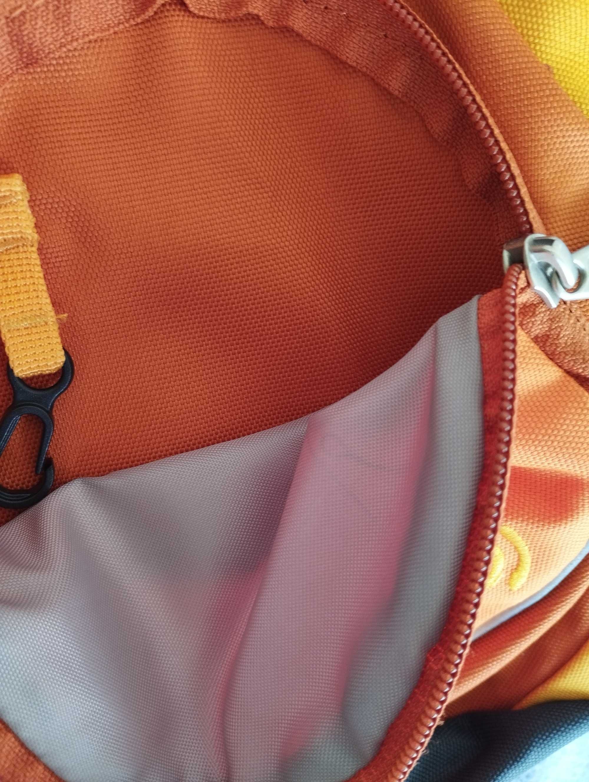 Детска раничка Deuter.