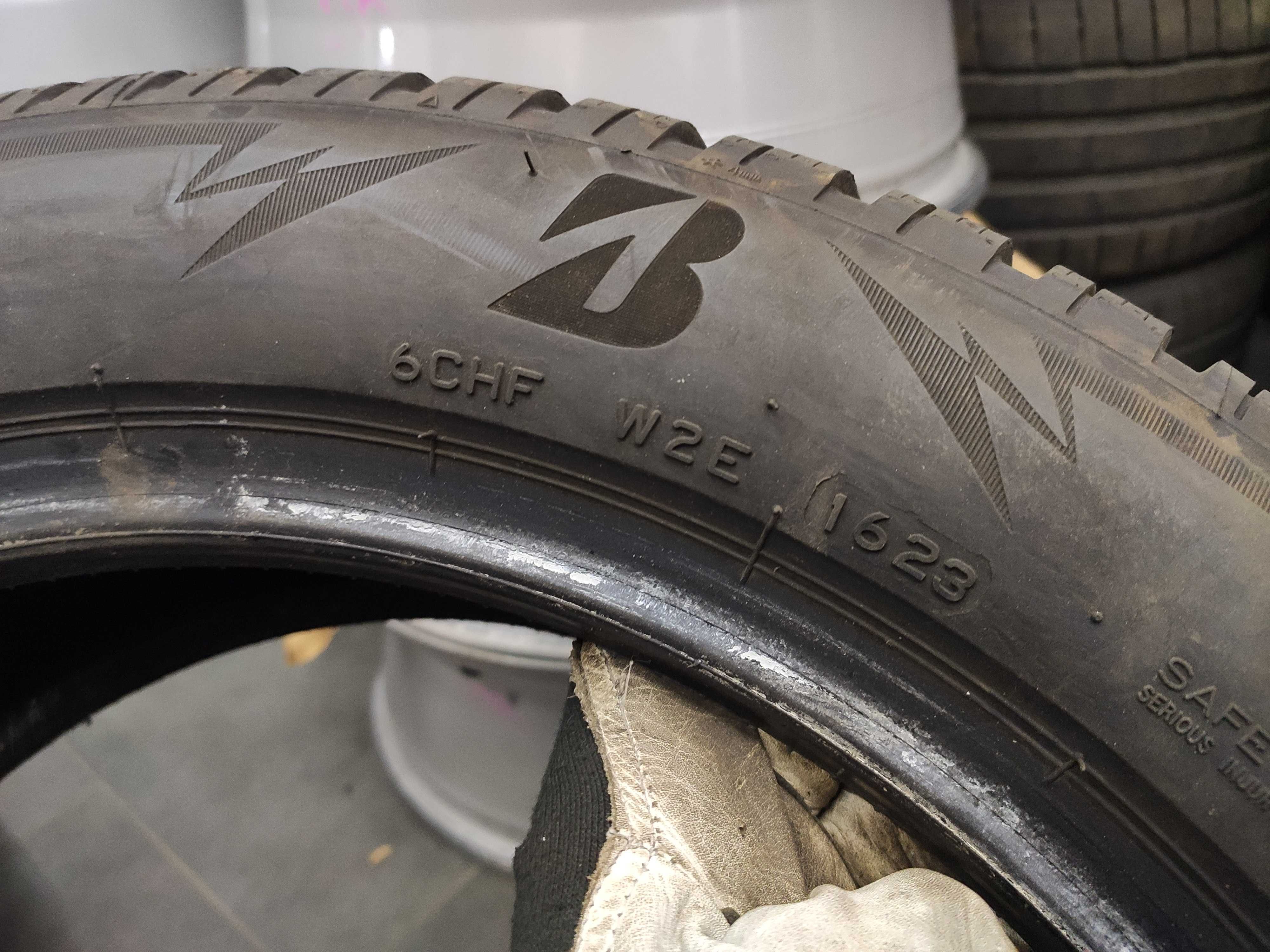 4бр Зимни гуми 205 55 17 - Bridgestone DOT 2023