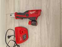 Presa de sertizat Milwaukee M12