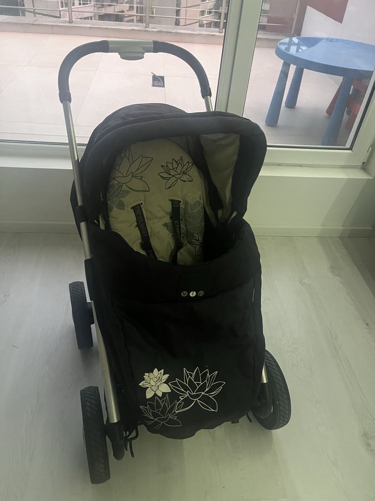 Продавам детска количка Chipolino Neva Move 2в1