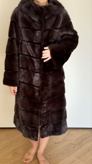 Шуба норковая б/у в хорошем состоянии