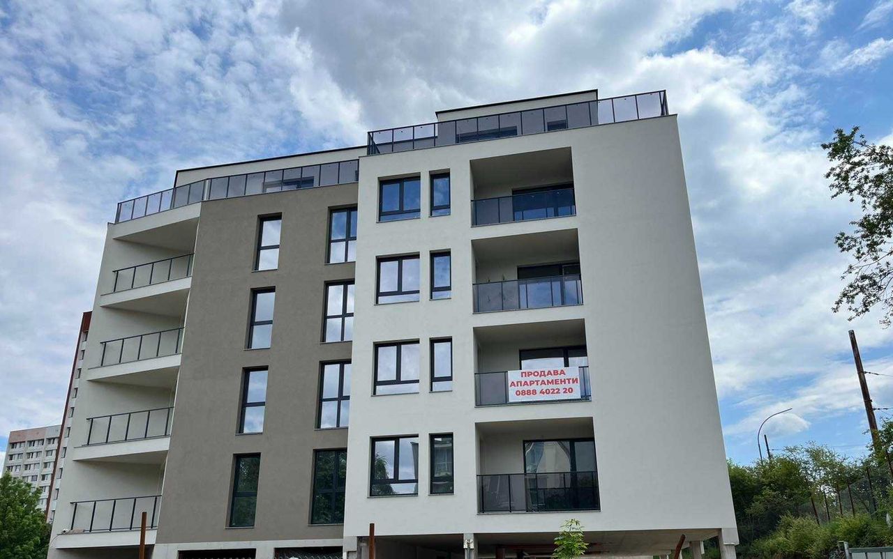 Продава се Тристаен апартамент в София, Младост 1А - 111 кв.м за 2300 €/кв.м - Снимка #1