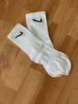 Vând ciorapi Nike