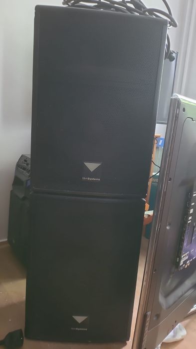 Boxe cu trepied,  mixer