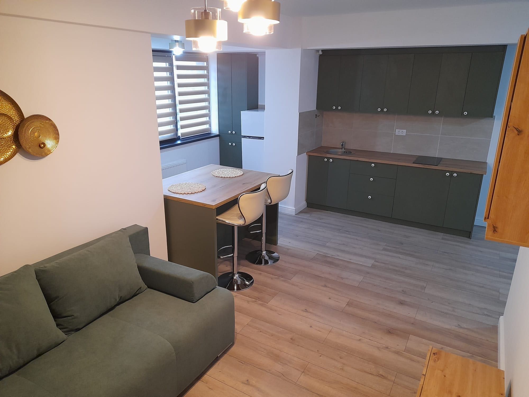 Palas mall prima inchiriere 2 camere