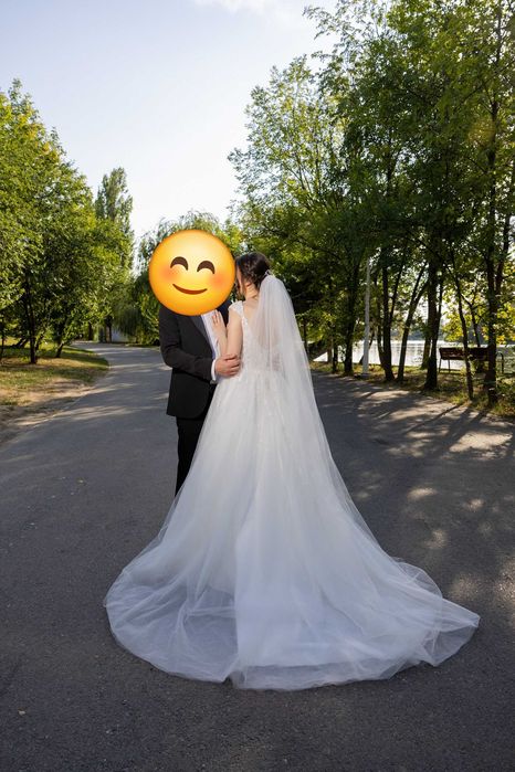 Rochie de mireasa, marimea 36, Iris Bridal