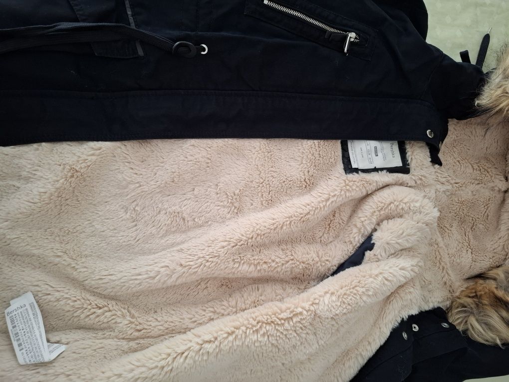 Parka Bershka mar M