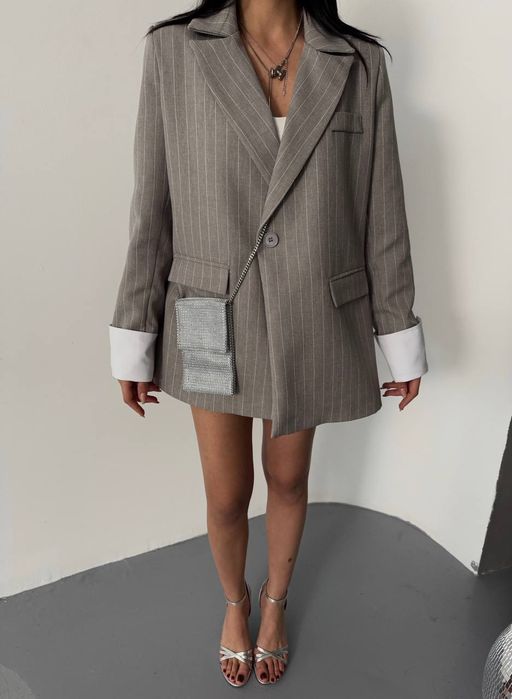 Много стилно и елегантно сако