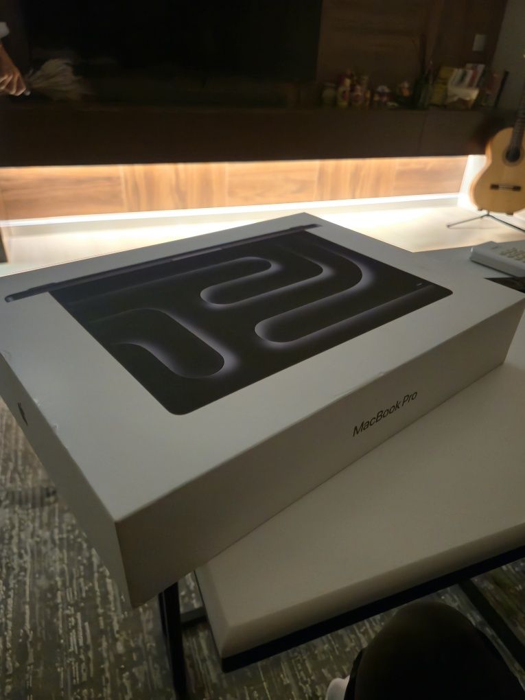 MacBook Pro 14" 2024 16/512 Space Gray