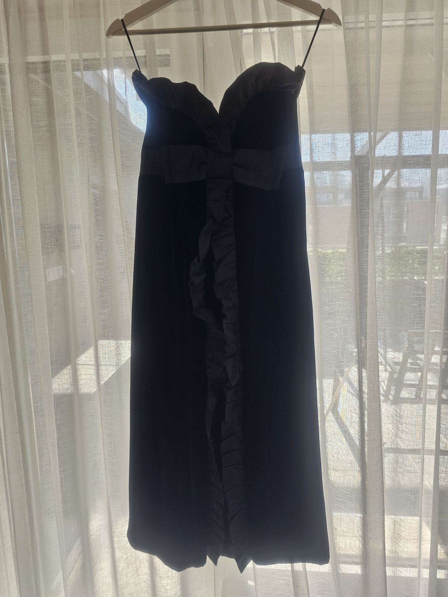 Рокля MiuMiu 38 чисто нова, с етикети, кадифе