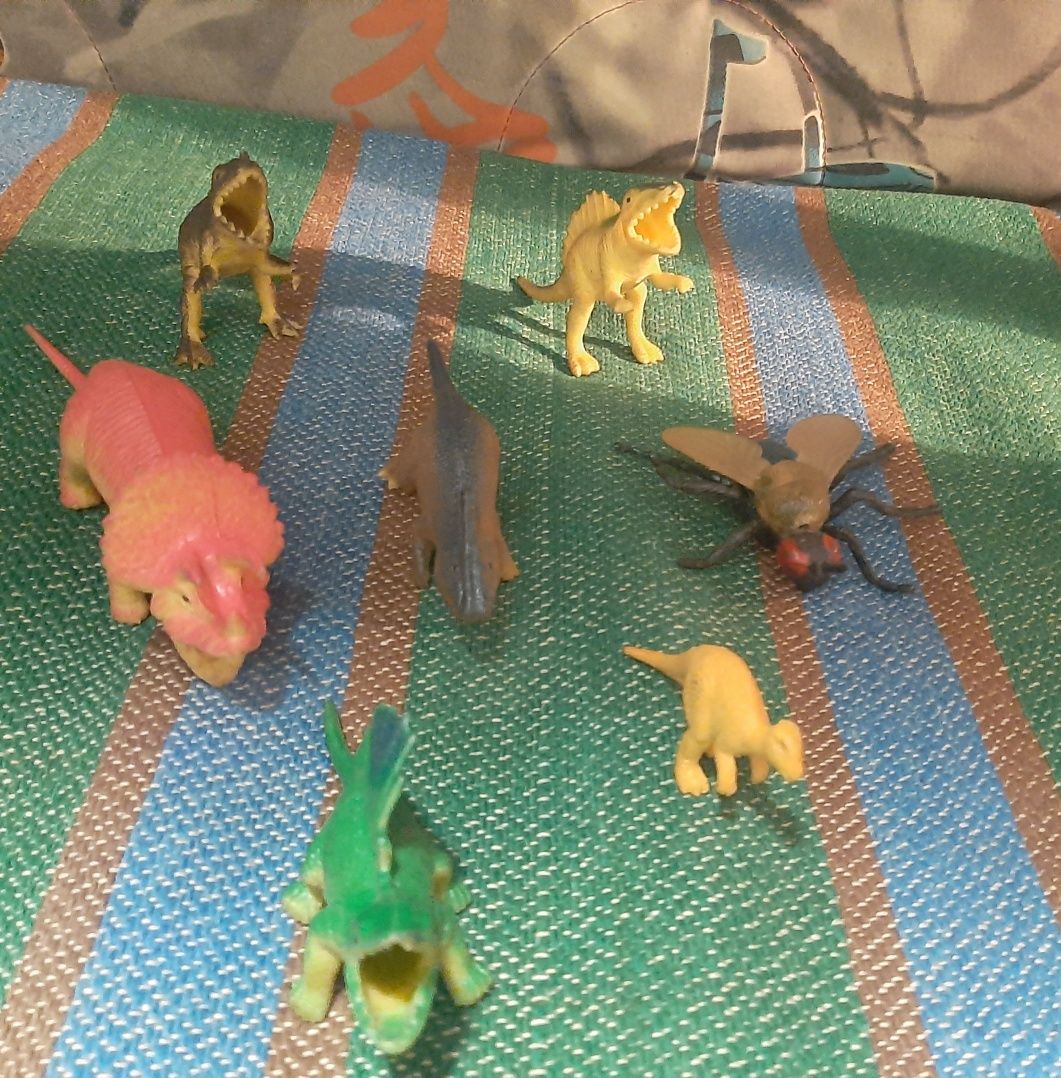 Динозавры и Звери резиновые для игры