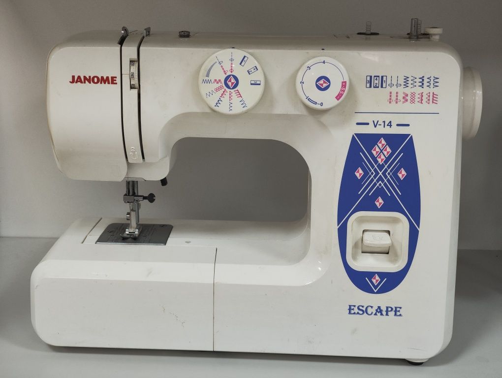 Швейная машина Janome Escape V-14 (Туркестан) лот: 362351