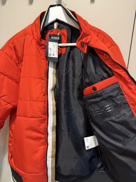 Мъжко яке BOSS с етикет