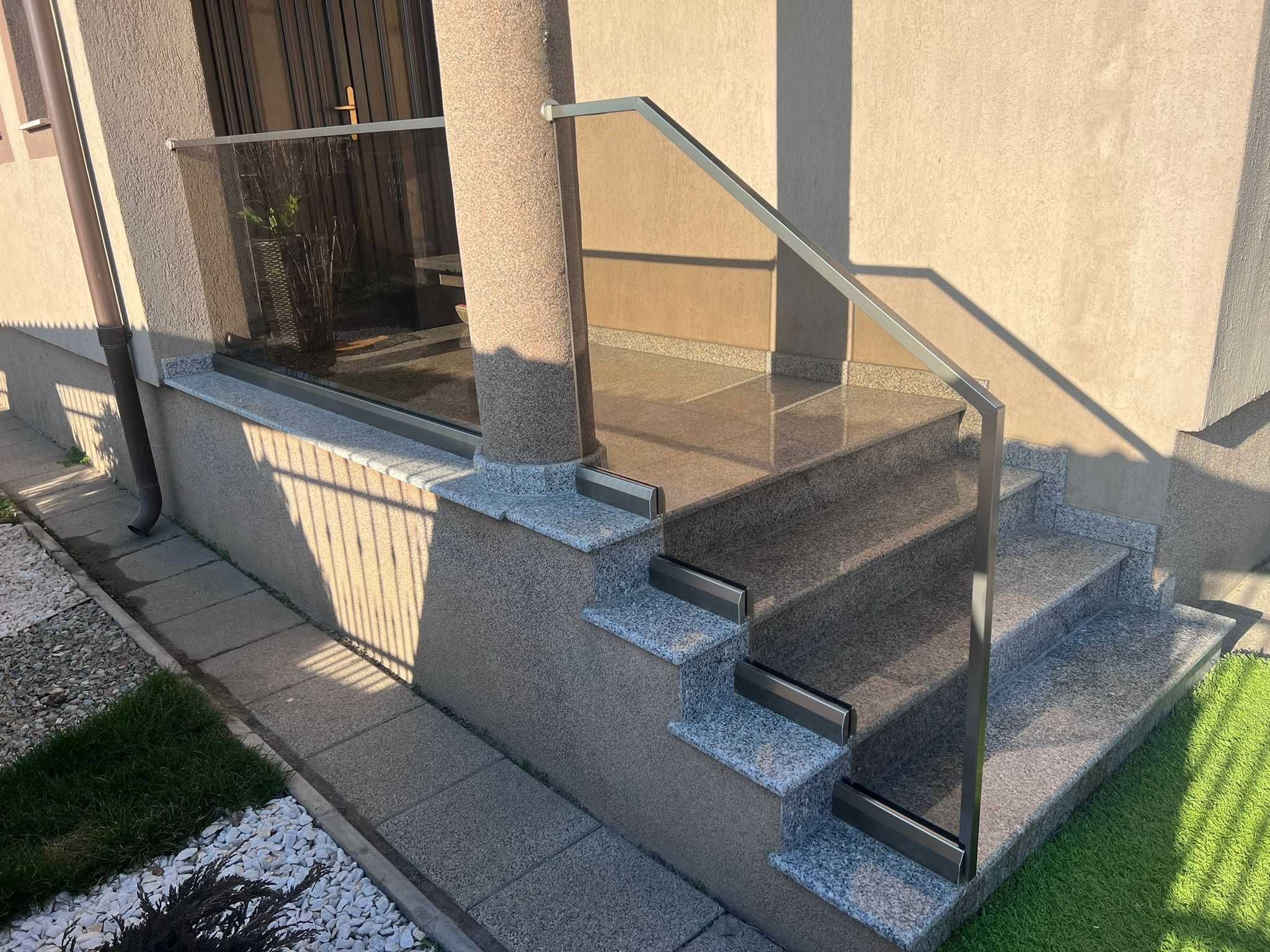 Balustrade de inox cu sticla