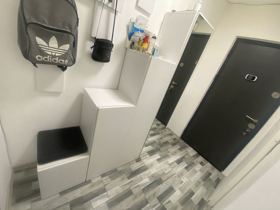 Vând apartament cu 2 camere în zona Gării