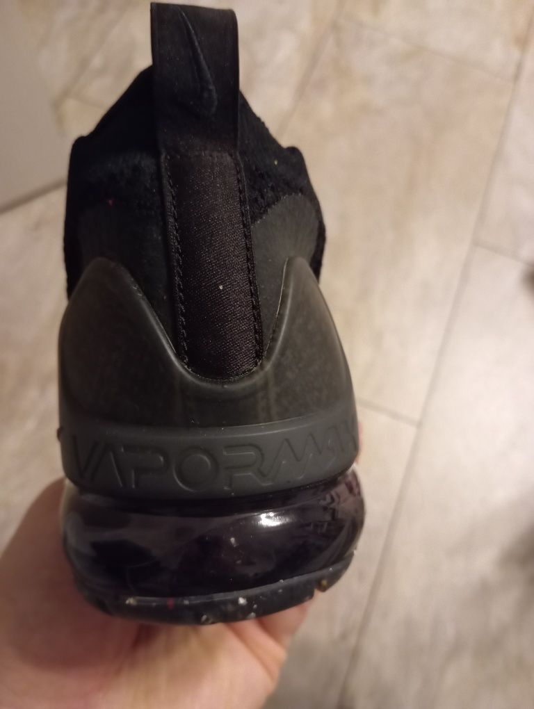 Vând Nike Vapormax,originali 100%,44