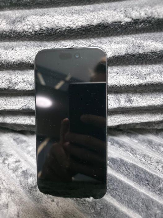 Vand Iphone 15 128GB pret 2500 negociabil