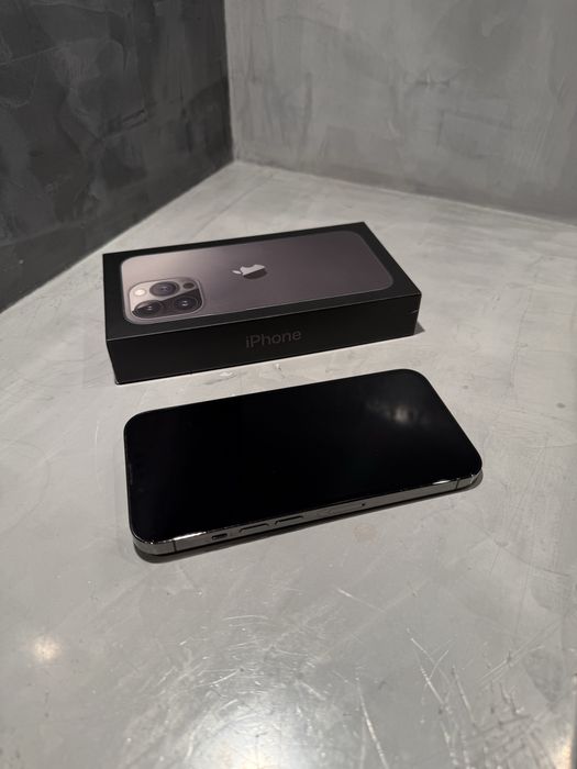 КАТО ЧИСТО НОВ Iphone 13 Pro, 100% батерия