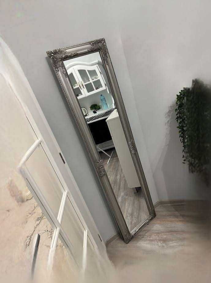Oglinda NOUA de podea cu picior de sprijin . Decorativa stil Vintage