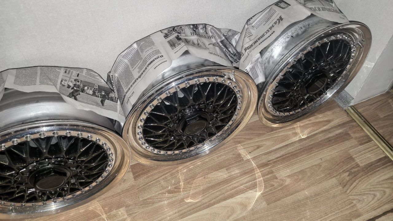 Продам диски rays  r16