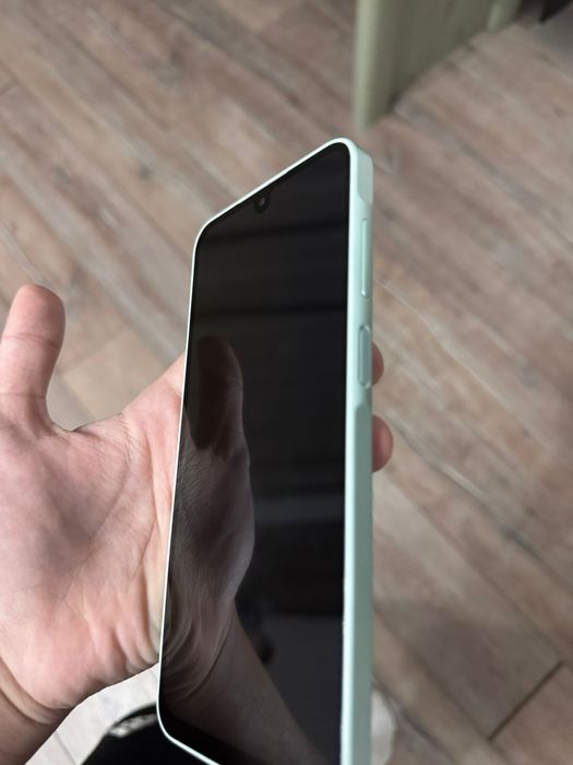 Galaxy A16 новый обмен на айфон или мототехнику