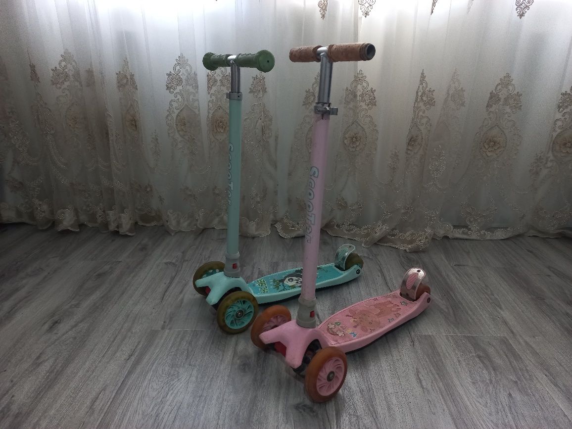 Продам два самоката