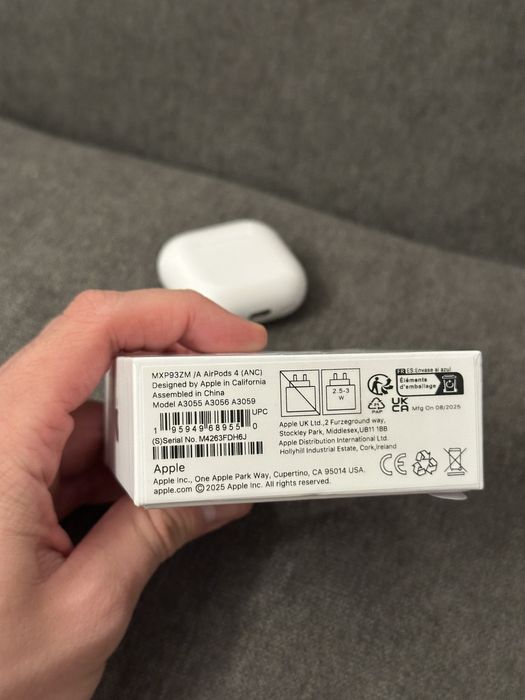 Vand AirPods 4 Serie Valida Garantie Apple