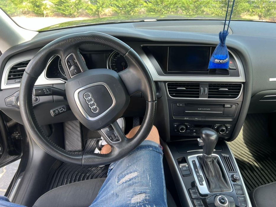 Vand Audi A5 2011