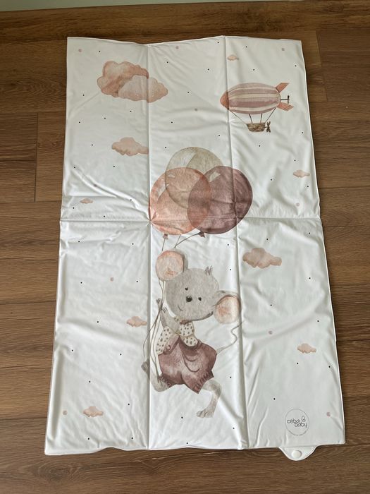 Подложка за повиване НОВА