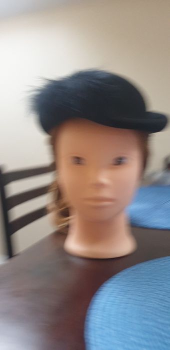 Palarie neagră din lână vintage Britanic