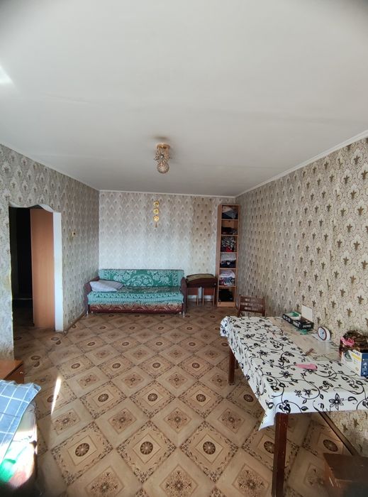 Продам двухкомнатную квартиру
