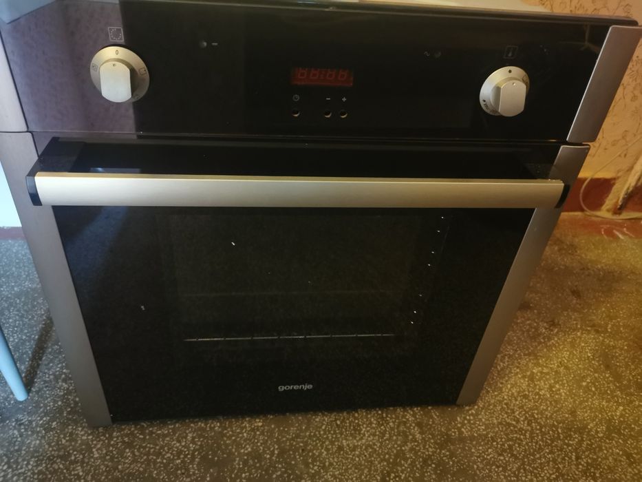 Vând cuptor + plită electric si gaz