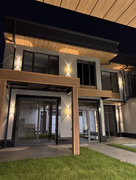 Продается ЭКСЛЮЗИВНЫЙ ЛЮКС ДОМ 3.7 соток Яккасарай 11 комнат