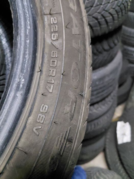 225/50/17" Debica 2бр.гуми. дот2023