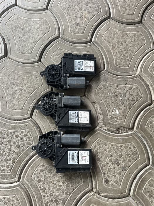 Vand motoras geam audi a4 b6