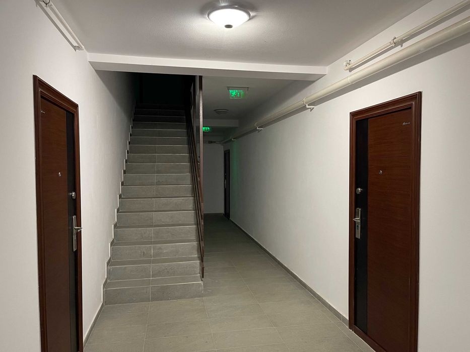 Studio 49 mp cu debara în Subcetate Sânpetru Brașov la preț foarte mic